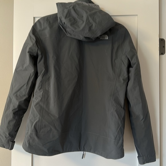 North Face Women’s Triclimate 3-in-1 Jacket Grey White - Picture 5 of 9
